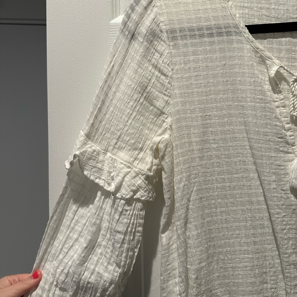 Splendid Ruffle-Sleeve Blouse - Picture 2 of 7
